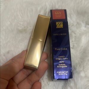 Estee Lauder Pure Color Matte Lipstick - 669 STOLEN HEART .12oz nib